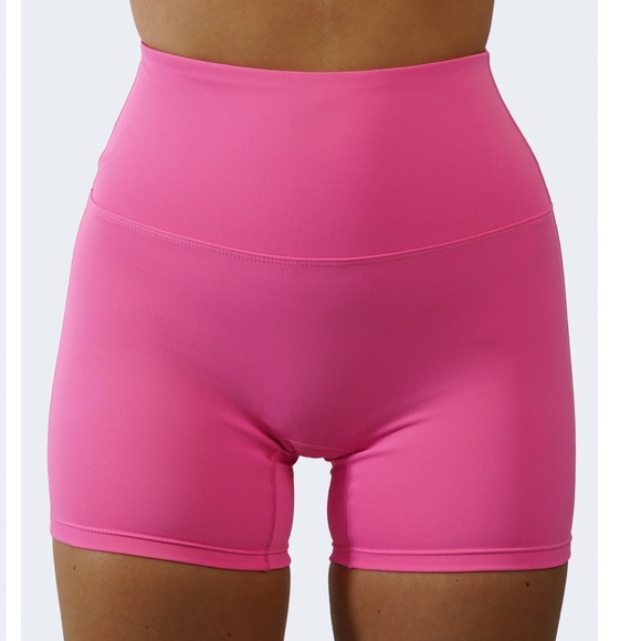 KeethatPump - INSPIRE SHORTS - NEON PINK - Picture 2 of 2